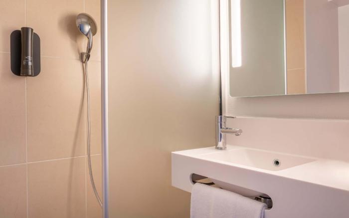 B&B HOTEL Marseille Aeroport Saint-Victoret