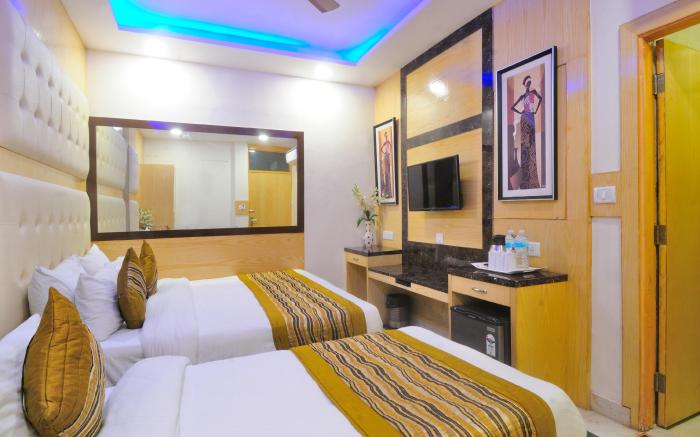 Hotel Karlo castle by ST