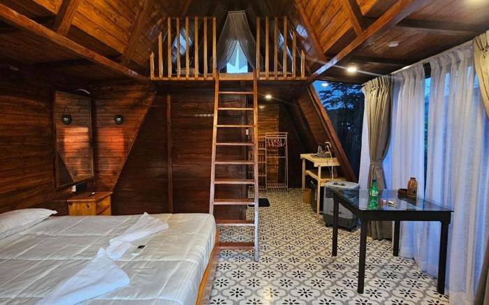 Luxury Wooden A-Frame Calangute /w Pool, Privacy