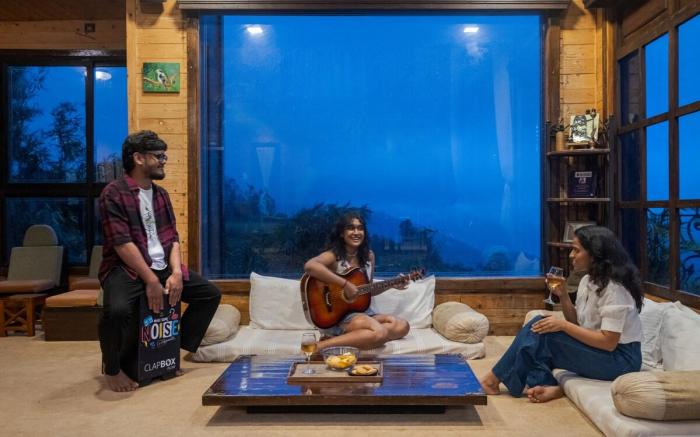 SaffronStays Cowboy Valley-View 7BHK Luxury Escape