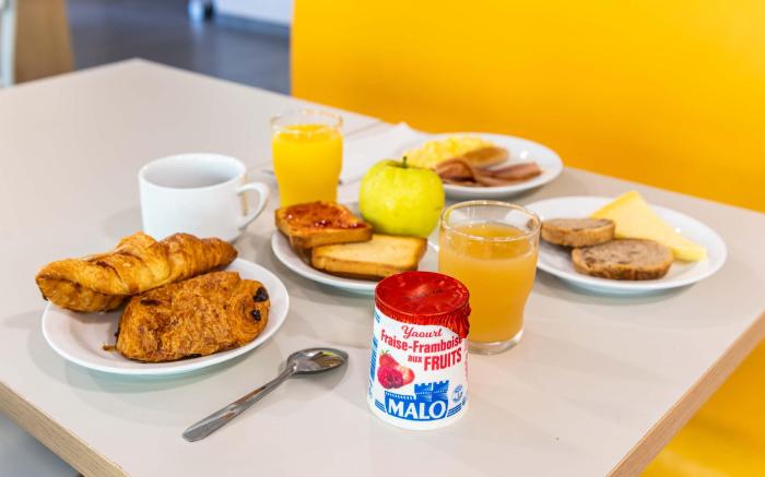 B&B HOTEL CHAMBERY La Cassine