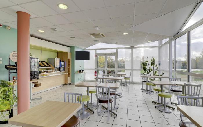 B&B HOTEL Montlucon Saint-Victor