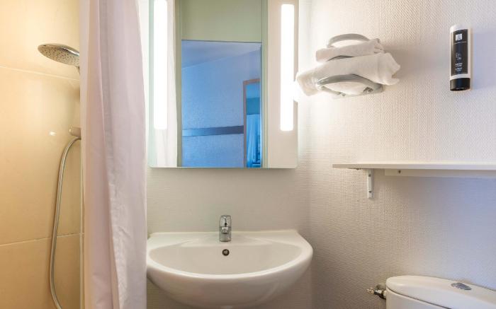 B&B HOTEL Angers 2 Universite