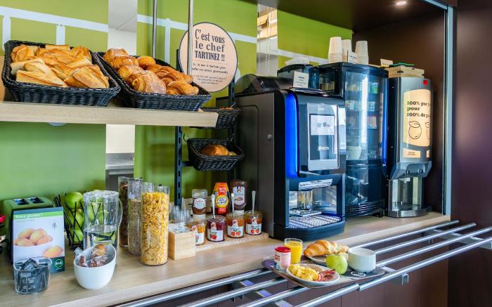 B&B HOTEL Strasbourg Nord Artisans