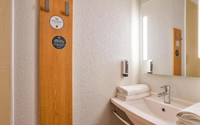 B&B HOTEL Saint-Witz