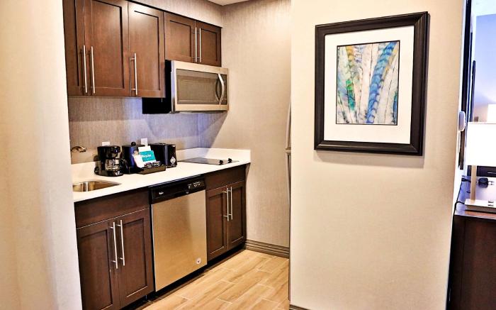 Homewood Suites by Hilton Albuquerque-Airport