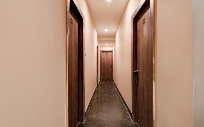 Super Hotel O by OYO The Lake Regency