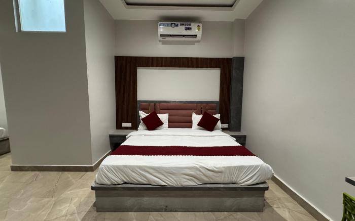 Hotel Vrinda Orchid Inn