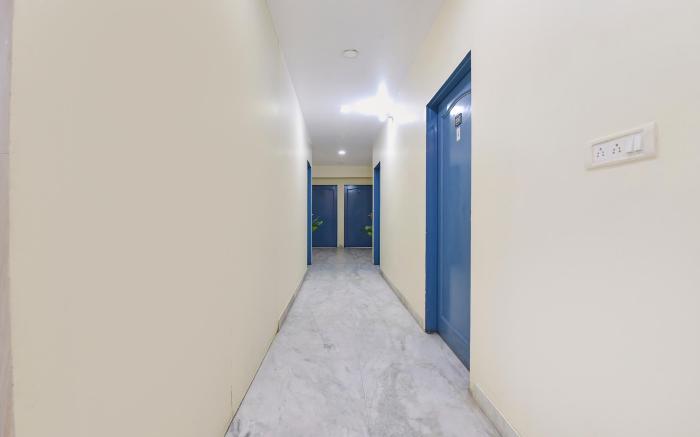 FabHotel Bloom Stone