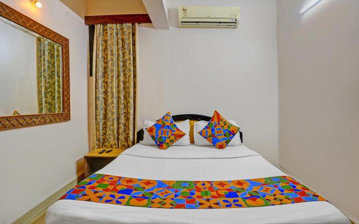 FabHotel 4 Pillar’s