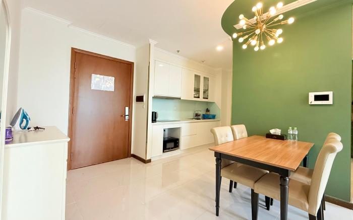Cozy 1BED  at Landmark Plus Bitexco City View