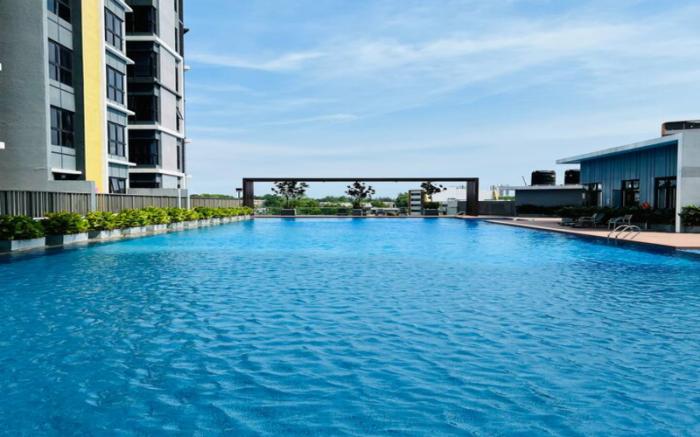 Le Pavillion Puchong By Emily In Town