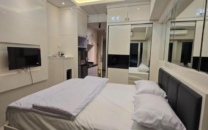 Cozy Stay Orchard Pakuwon Mall by Cherry Haven