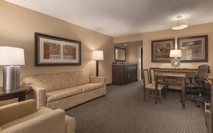 Embassy Suites by Hilton Birmingham