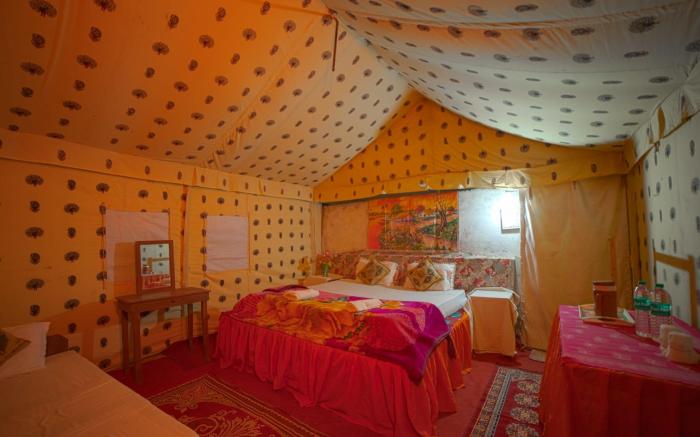 Royal Gadhvi Desert Camp