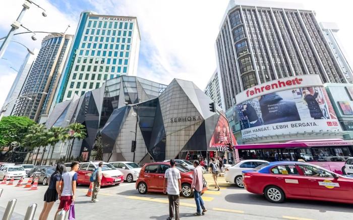 Fahrenheit 88 Pavilion Complex Apartments