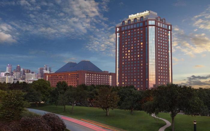 Hilton Anatole Hotel