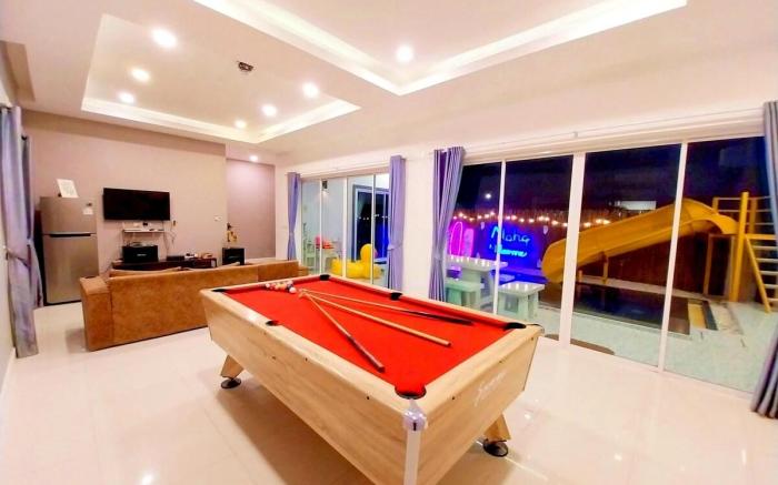 Aloha Pool Villa w/ Slide BBQ Karaoke 12ppl