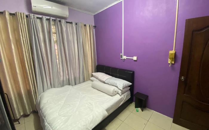 Anwar Kluang Homestay - Muslim Only