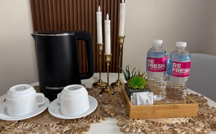 Dainty Den LF508 | Comfy & Chic Home Near EK