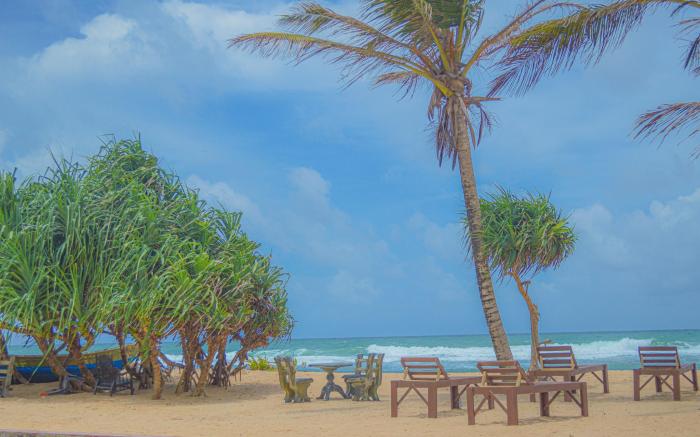 Blue Water Paradise Akurala