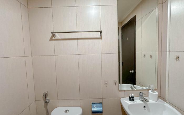 1BR near UINSA at Tamansari Papilio By Travelio
