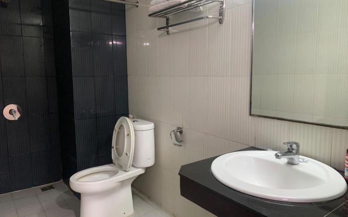 Grand Populer Hotel Deluxe King by millpro