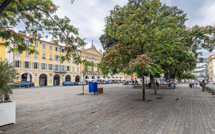 a/c mezzanine Apt 1BR/2P - Place Garibaldi