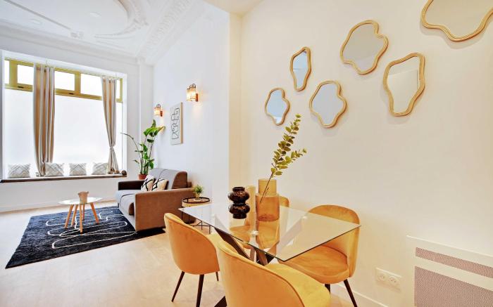 Magnificent apartment - 1 bedroom/4 bedrooms - Exh