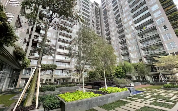 Landmark Residence by Emily in Town