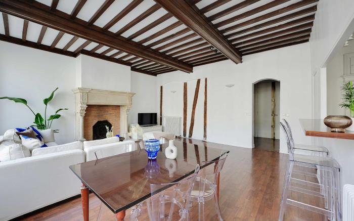 Magnificent apartment in the Marais - 3 bedrooms/6