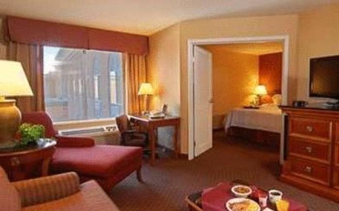 Hampton Inn & Suites Salt Lake City Airport Hotel