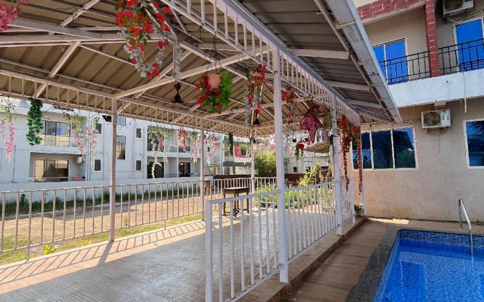 The Ocean Pearl Resort 