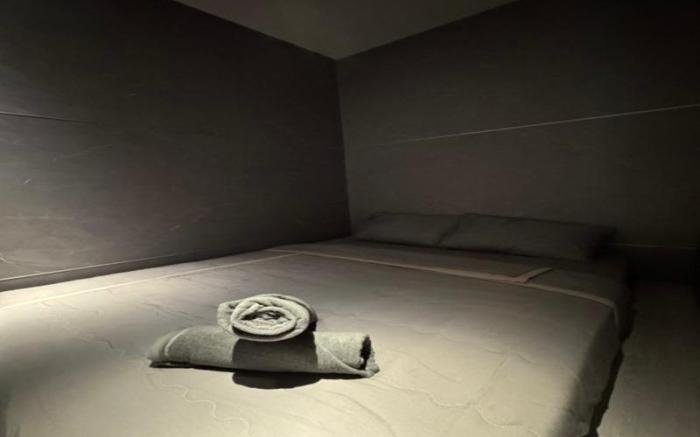 Havona Capsule Hotel @ CIQ - Self Check In