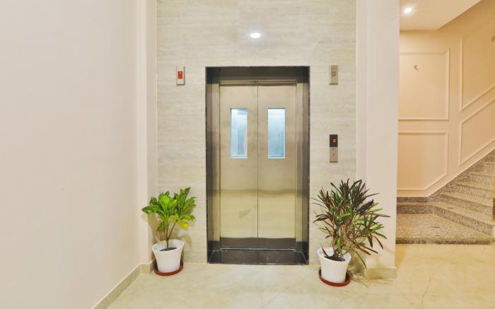 Hotel City Inn Near Gorakhnath Temple