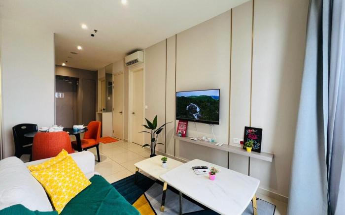 Hill10 Residence I-City by DeUrban HH2511