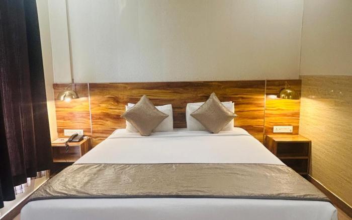 Royal Residence Near 32nd Avenue - Gurugram