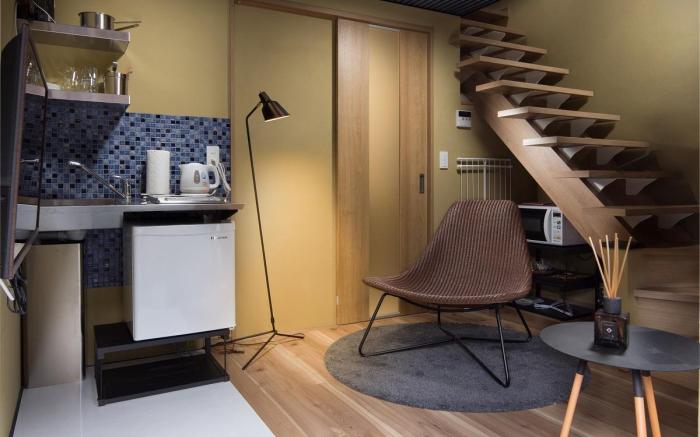 Kanade Kyotoeki-Hachijomuromachian