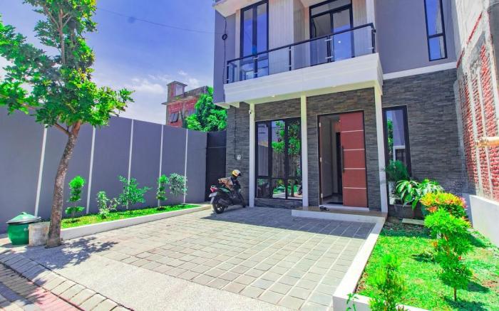 Villa Aira with Private Pool and Karaoke