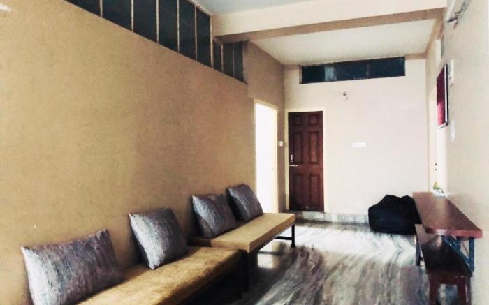 Backpackers Bunkhouse Siliguri | 8 Bed | WHY WAIT?