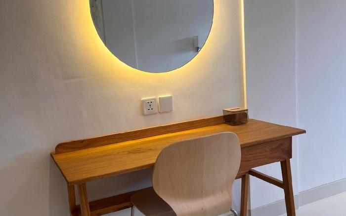 The Renon Residence King Bedroom 110