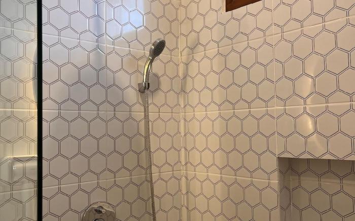 The Renon Residence King Bedroom 209