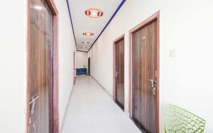 SPOT ON M L Paying Guest House