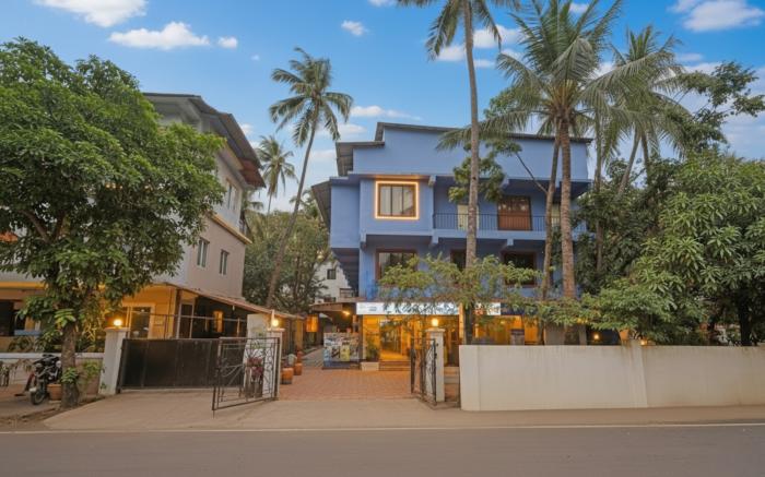 FabHotel 22 Square Living Spaces