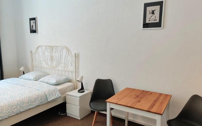 Comfy 2 Bedrooms Flat/4 persons + Parking.