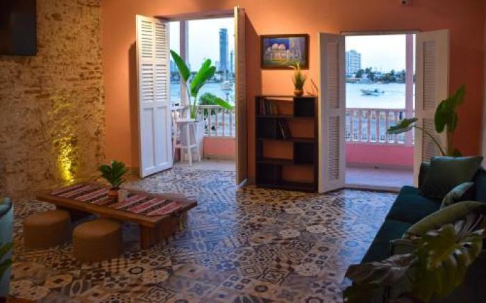 Casa Zahri Boutique Hostel