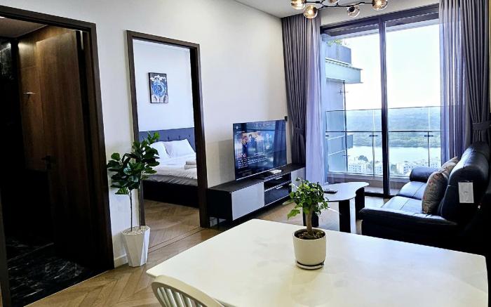 Lumiere Riverside 1BR 5 star Stylish River view