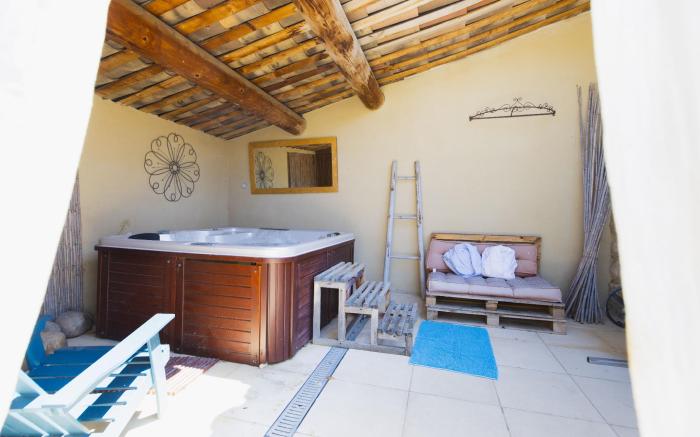 Roulotte chez Manon en Luberon