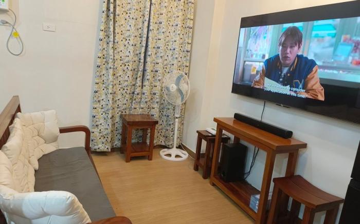 HappyStays C: 300mbps |65"TV w/ NFLX, Disney| Loft