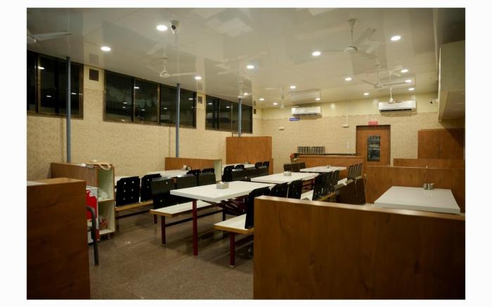 Kamala Shanti Palace